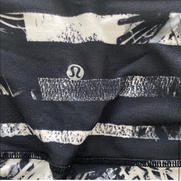 Lululemon Shady palms Wunder under Leggings - Picture 7 of 8